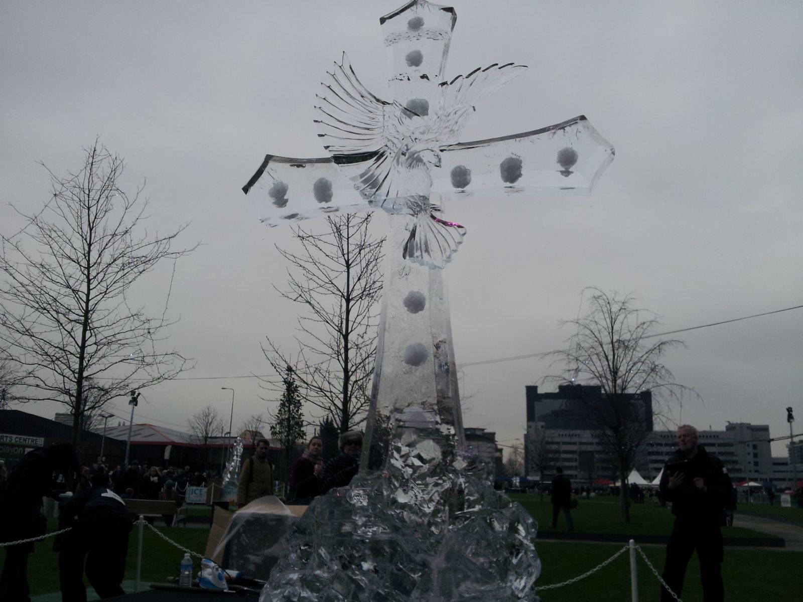 ICE SCULPTING
